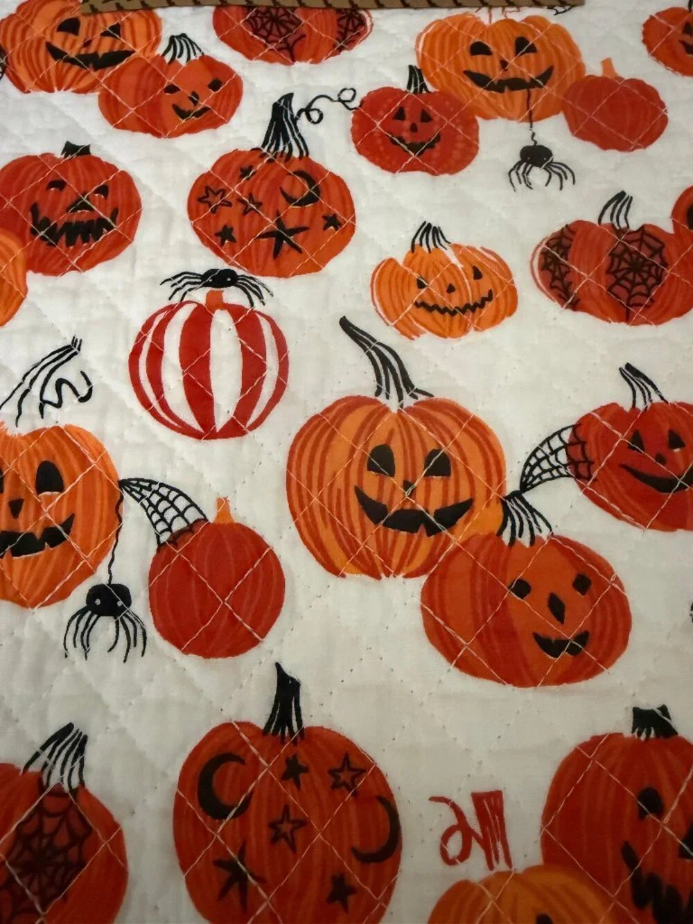 Cupcakes and Cashmere at Home Set of 4 Quilted Placemats Reversible Pumpkins NWT
